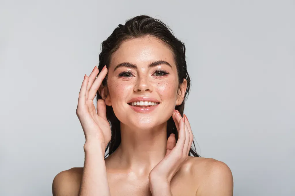 ​Krem na zmarszczki – kiedy zacząć go stosować i jak wybrać odpowiedni?